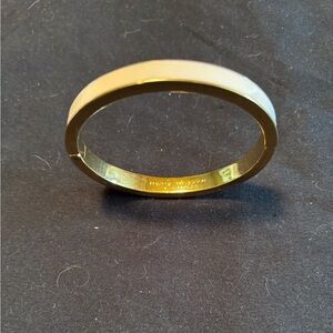 KATE SPADE MAKE ME BLUSH ENAMEL HINGED BANGLE BRACELET GUC